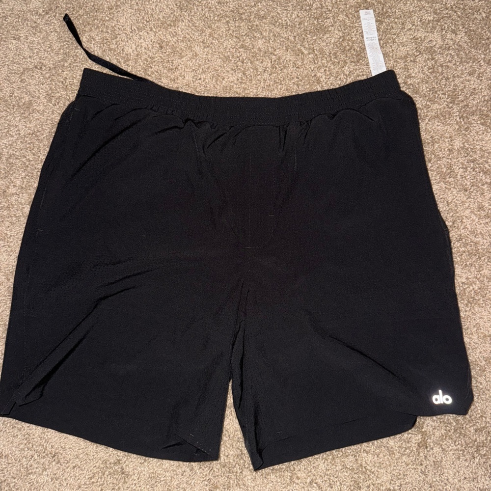 Men Alo shirt with tags